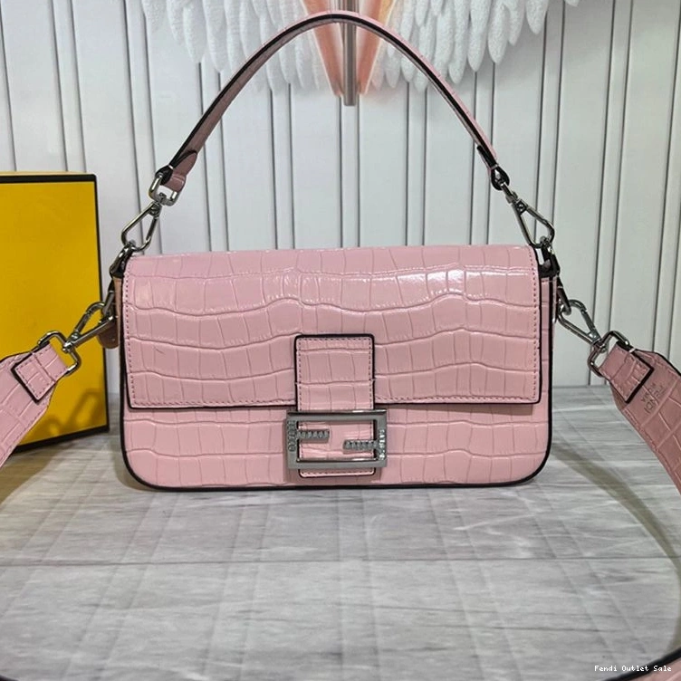 Fendi Tiffany Baguette Crocodile In Pink Medium Bag Leather 0710